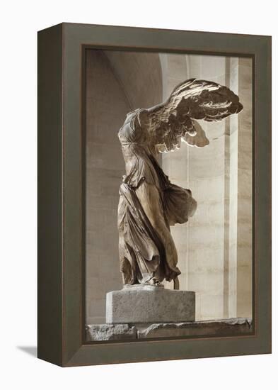 Victoire de Samothrace-null-Framed Premier Image Canvas