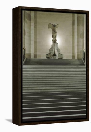 Victoire de Samothrace-null-Framed Premier Image Canvas