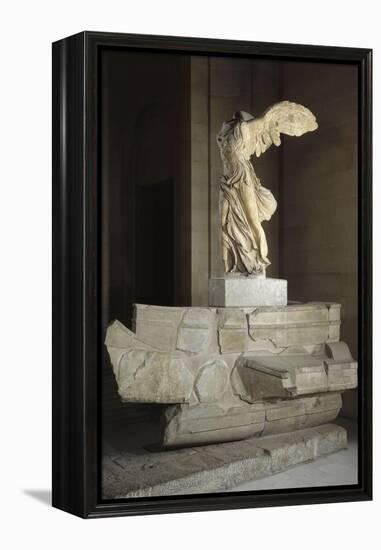 Victoire de Samothrace-null-Framed Premier Image Canvas