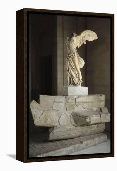 Victoire de Samothrace-null-Framed Premier Image Canvas