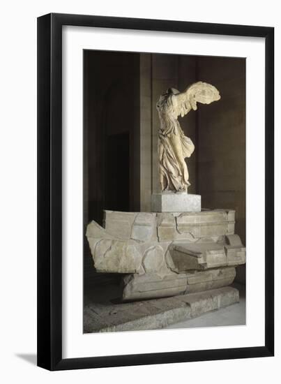 Victoire de Samothrace-null-Framed Giclee Print