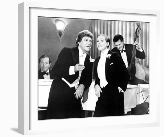 Victor Victoria (1982)-null-Framed Photo