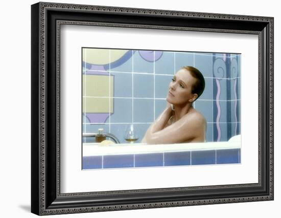 Victor Victoria (photo)-null-Framed Photo