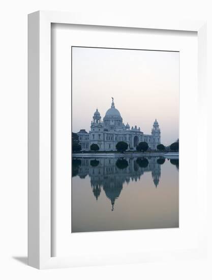 Victoria Memorial, Chowringhee, Kolkata (Calcutta), West Bengal, India, Asia-Bruno Morandi-Framed Photographic Print