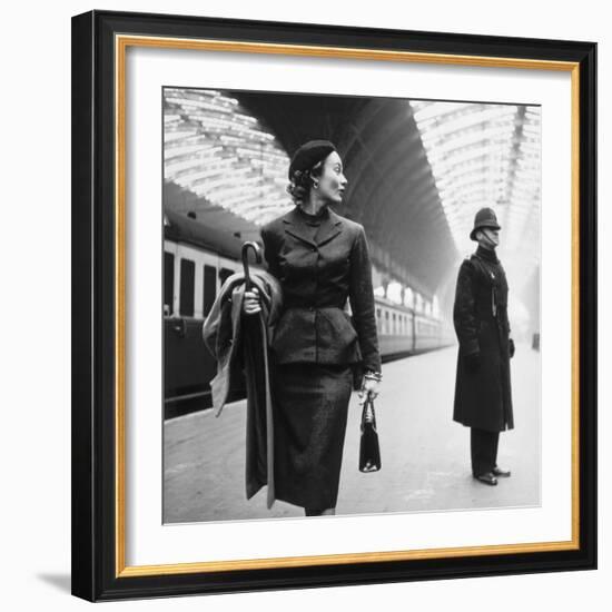 Victoria Station, London-Toni Frissell-Framed Photo