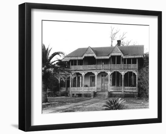 Victorian cottage in Waveland, Mississippi, 1936-Walker Evans-Framed Photographic Print