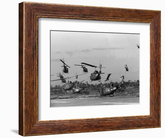 Vietnam Helicopter Assault-Associated Press-Framed Photographic Print