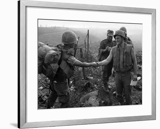 Vietnam Marines 1st Cavalry 1968-Holloway-Framed Photographic Print