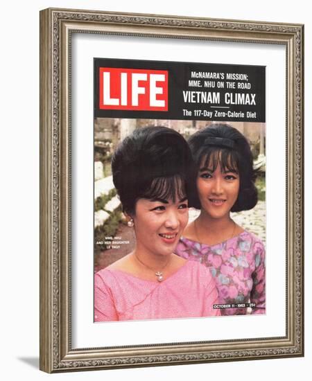 Vietnam's Madame Nhu and Daughter, October 11, 1963-John Loengard-Framed Photographic Print