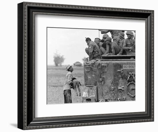 Vietnam War Child Killed-Horst Faas-Framed Photographic Print