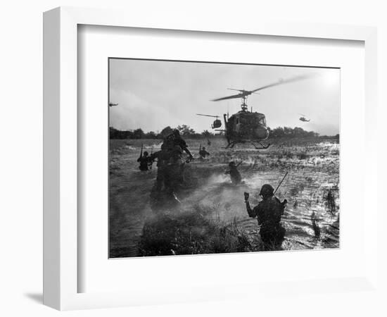 Vietnam War Mekong Delta-Horst Faas-Framed Photographic Print