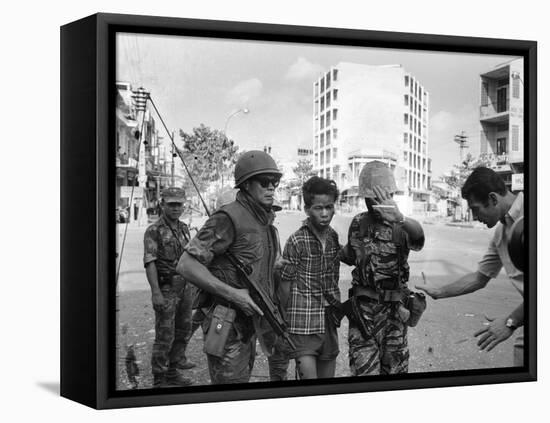 Vietnam War Saigon Execution-Eddie Adams-Framed Premier Image Canvas