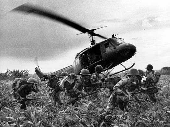 vietnam-war-u-s-army-helicopter_u-l-q10p4ki0.jpg?h=550&w=550