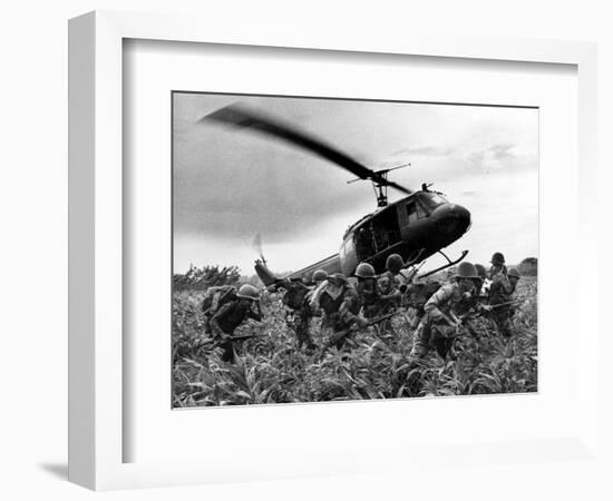 Vietnam War U.S. Army Helicopter-Nick Ut-Framed Photographic Print