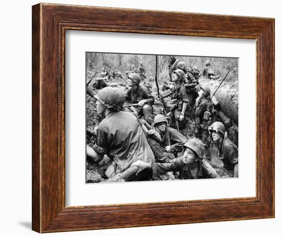 Vietnam War - U.S. Army-Henri Huet-Framed Photographic Print