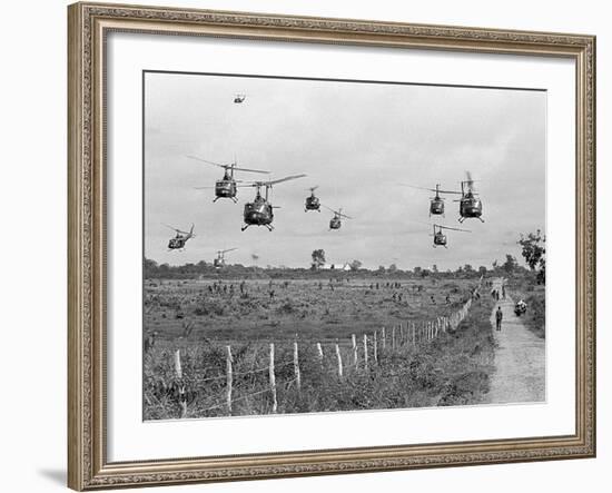 Vietnam War U.S. Ground Troops-Associated Press-Framed Photographic Print