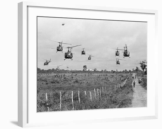 Vietnam War U.S. Ground Troops-Associated Press-Framed Photographic Print