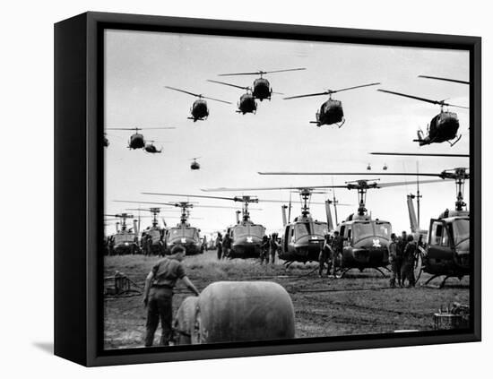 Vietnam War U.S. Helicopters Gas-Henri Huet-Framed Premier Image Canvas