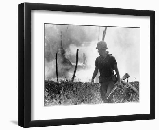 Vietnam War U.S. Marine-Associated Press-Framed Photographic Print