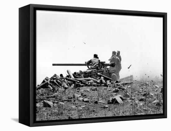 Vietnam War U.S. Marines-Associated Press-Framed Premier Image Canvas