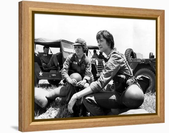 Vietnam War U.S. Nurses-Associated Press-Framed Premier Image Canvas