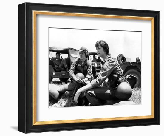 Vietnam War U.S. Nurses-Associated Press-Framed Photographic Print