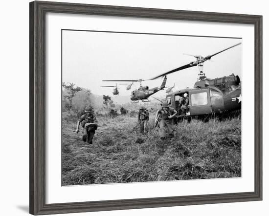 Vietnam War U.S. Troops-Horst Faas-Framed Photographic Print