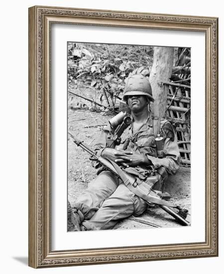 Vietnam War US at Ease-Henri Huet-Framed Photographic Print