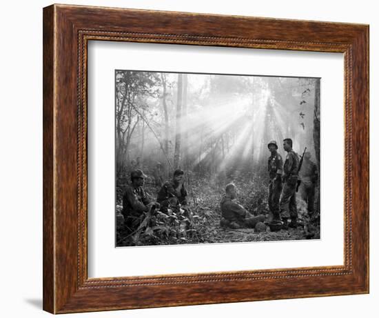 Vietnam War-Horst Faas-Framed Photographic Print