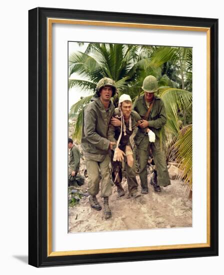 Vietnam War-Associated Press-Framed Photographic Print