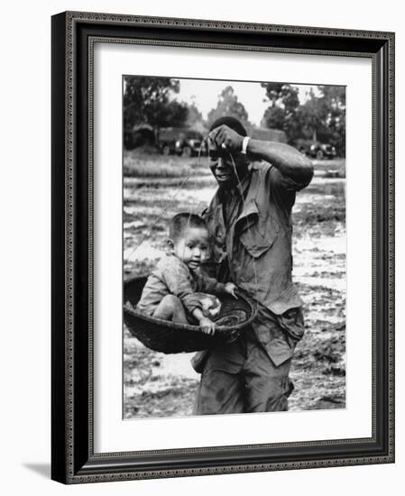 Vietnam War-Associated Press-Framed Photographic Print