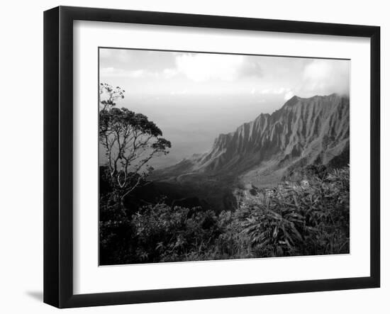 View Above the Na Pali Coast, Kauai, Hawaii, USA-Christopher Talbot Frank-Framed Photographic Print