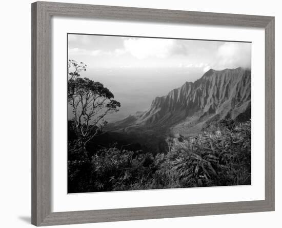 View Above the Na Pali Coast, Kauai, Hawaii, USA-Christopher Talbot Frank-Framed Photographic Print