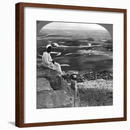 View from the Summit of the Great Pyramid, Giza, Egypt, 1905-Underwood & Underwood-Framed Photographic Print