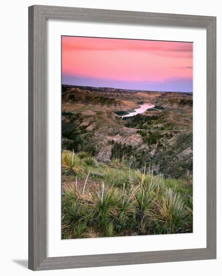 View from Woodhawk Point, Missouri River, Upper Missouri Breaks National Monument, Montana, USA-Scott T. Smith-Framed Photographic Print