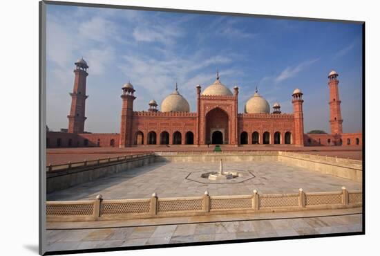 View of Badshahi Masjid, Lahore, Pakistan-Yasir Nisar-Mounted Photographic Print
