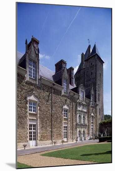 View of Chateau De La Groulais, Blain, Brittany, France, 13th-16th Century-null-Mounted Giclee Print
