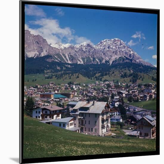 View of Cortina-Bettmann-Mounted Photographic Print