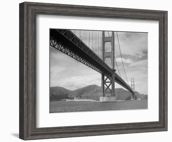 View of Golden Gate Bridge-Bettmann-Framed Photographic Print