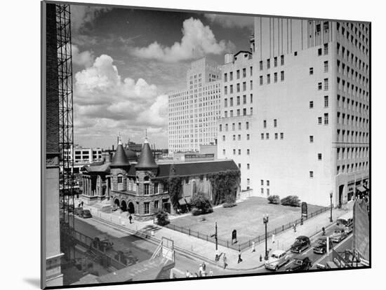 View of Houston, Texas-Dmitri Kessel-Mounted Photographic Print