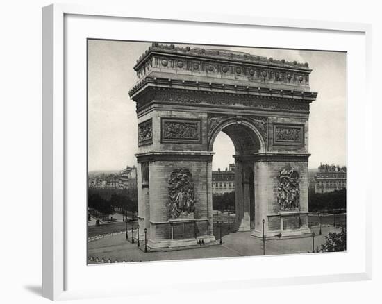 View of L'Arc De Triomphe in Paris-Bettmann-Framed Photographic Print