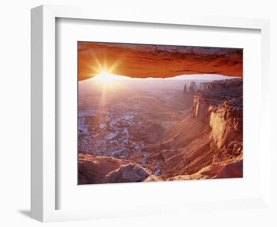 View of Mesa Arch at Sunrise, Canyonlands National Park, Utah, USA-Scott T. Smith-Framed Photographic Print