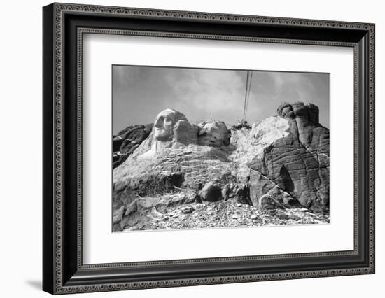 View of Mount Rushmore in Progress-Bettmann-Framed Photographic Print