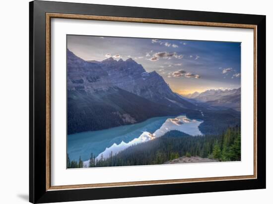 View of Peyto Lake Right before Sunset, Jasper National Park, Alberta, Canadian Rockies-Luis Leamus-Framed Photographic Print