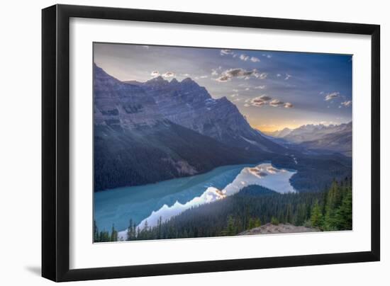 View of Peyto Lake Right before Sunset, Jasper National Park, Alberta, Canadian Rockies-Luis Leamus-Framed Photographic Print