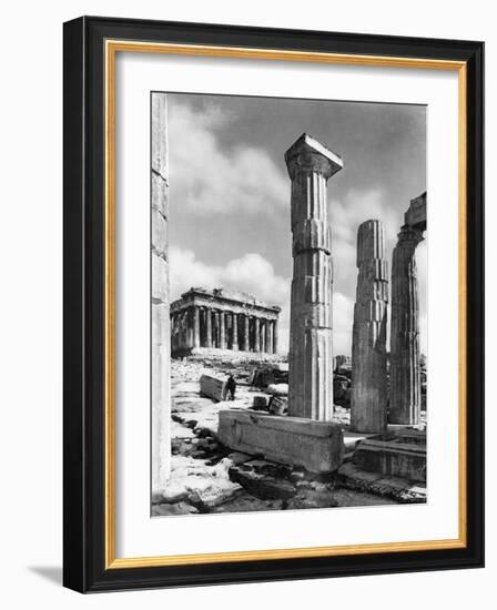 View Of Propylaes And Parthenon-Bettmann-Framed Photographic Print