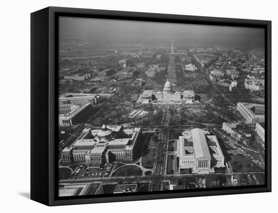 View of the Capitol Building-null-Framed Premier Image Canvas
