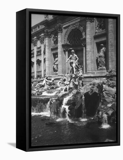 View of the Fountain of the Trevi-null-Framed Premier Image Canvas