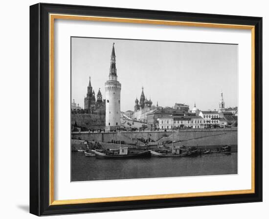 View of the Kremlin and the Moscow River Photograph - Moscow, Russia-Lantern Press-Framed Art Print