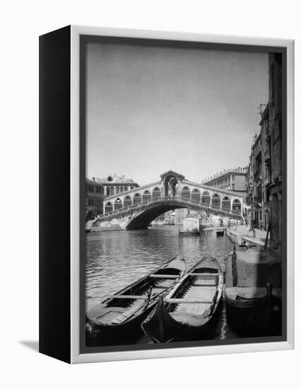 View of the Rialto-Bettmann-Framed Premier Image Canvas